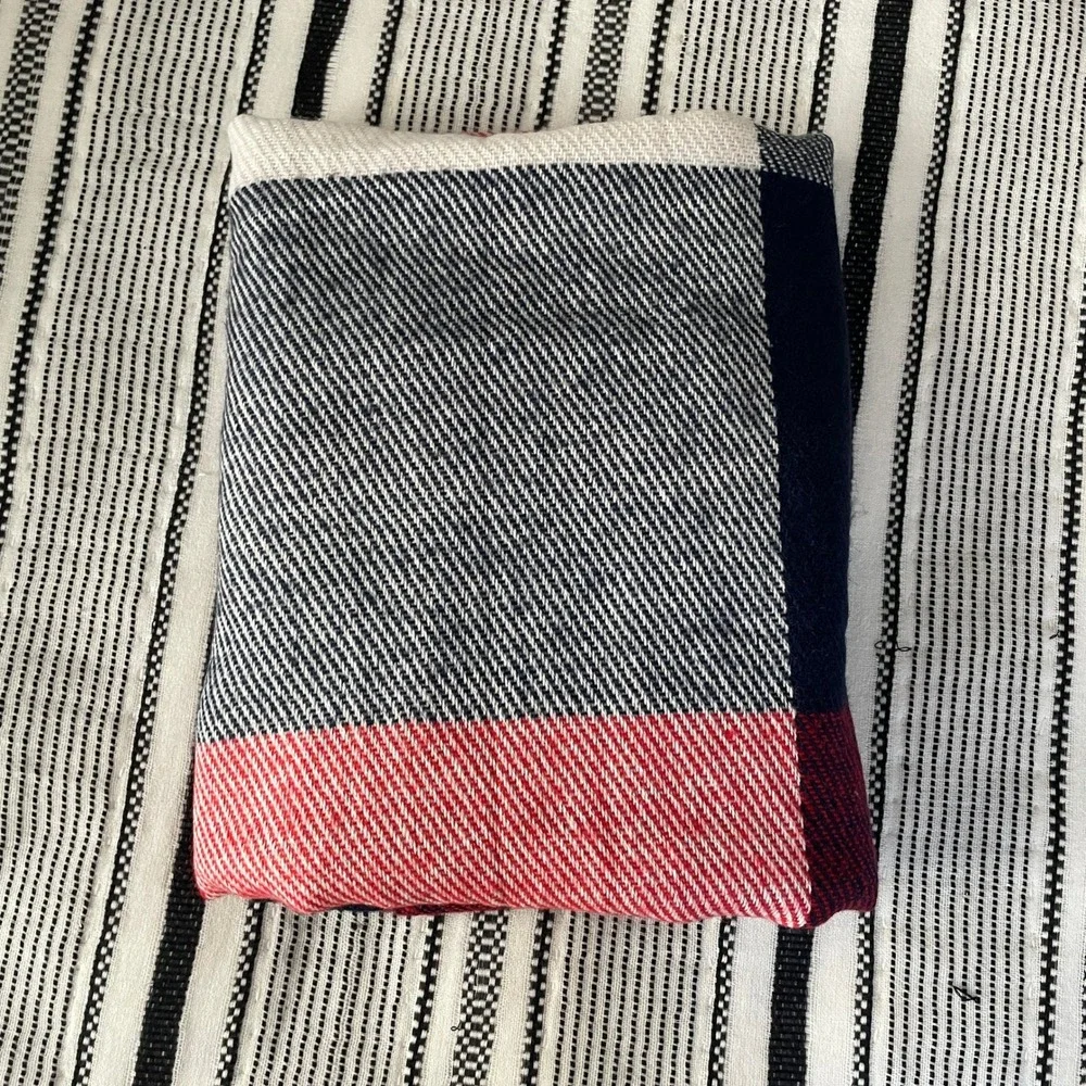 Blanket Scarf Plaid Warm‎ Winter Shawl Wrap Fringe Red Navy USA Preppy Holiday